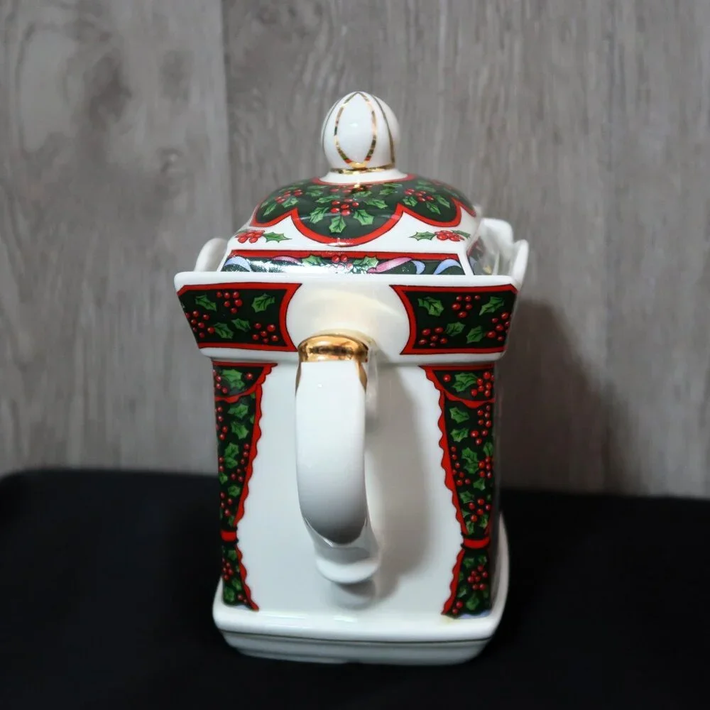 Early Holiday Decor Find Vintage 1992 Sadler 